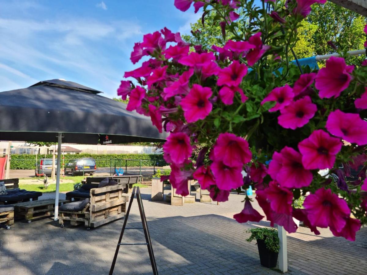 Casa Ibiza is vakantie in Drenthe Schoonebeek Buitenkant foto